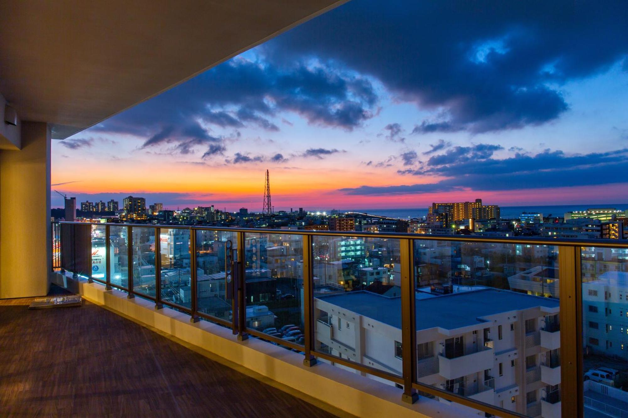 Rizo Zaizen Hotel Ginowan Exteriér fotografie